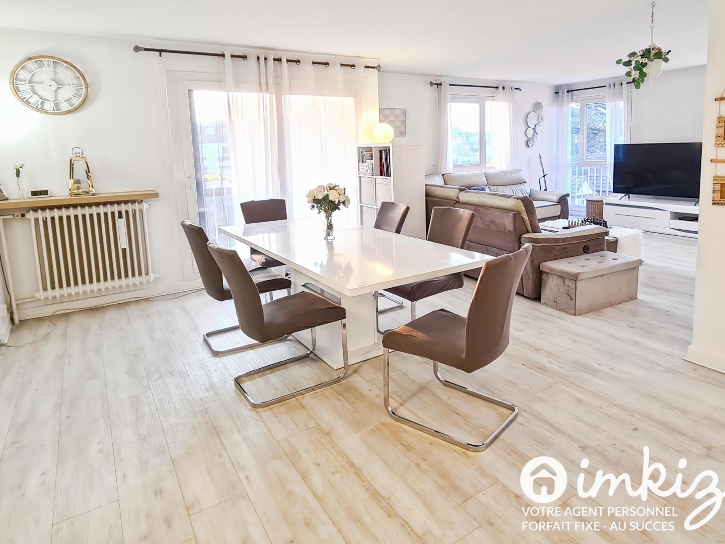 Dernier étage avec ascenseur - 126m²