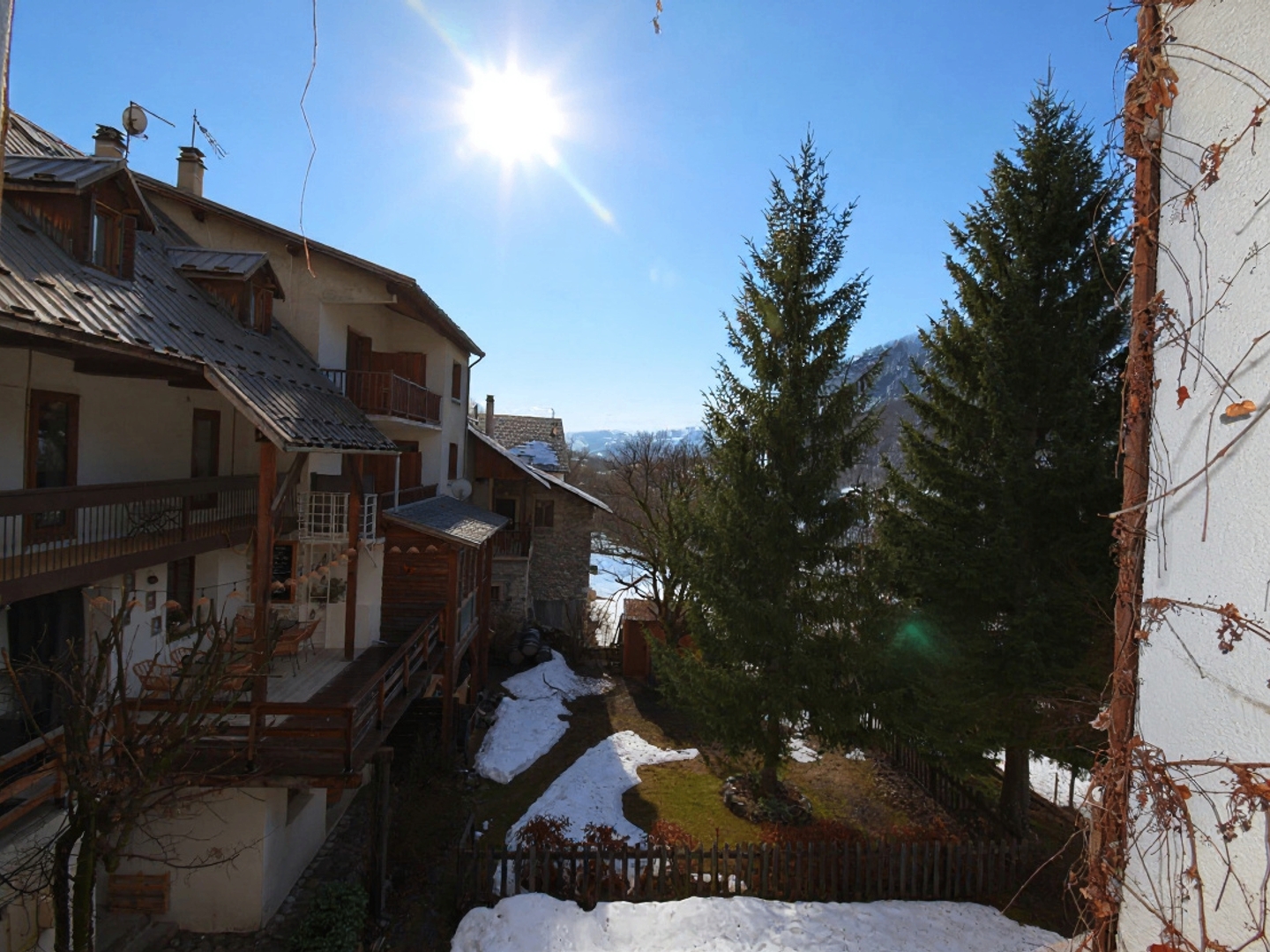 Petit prix, grand potentiel - T1 à 550 m du ski