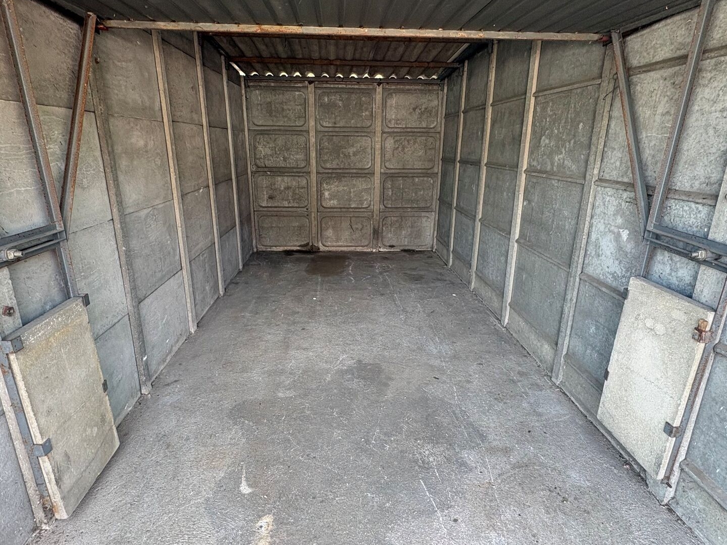 Parking / garage / box à vendre - 13m2 - Arpajon (91290)