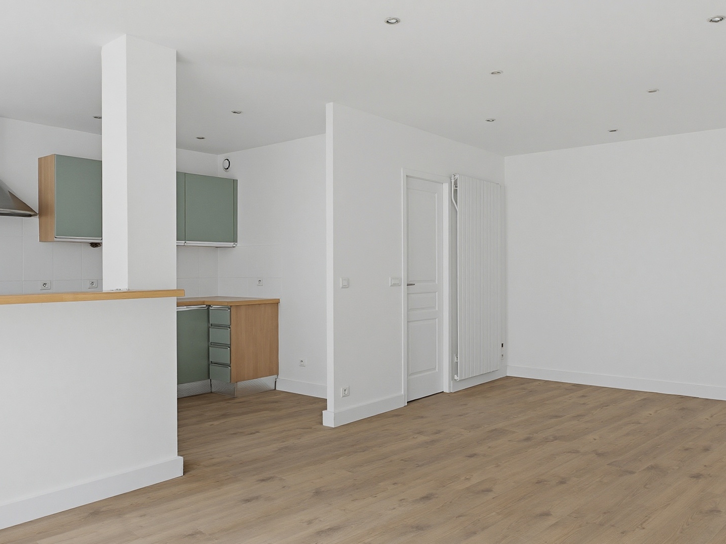 Maison à vendre - 8 pièces - 197m2 - Bordeaux (33300)