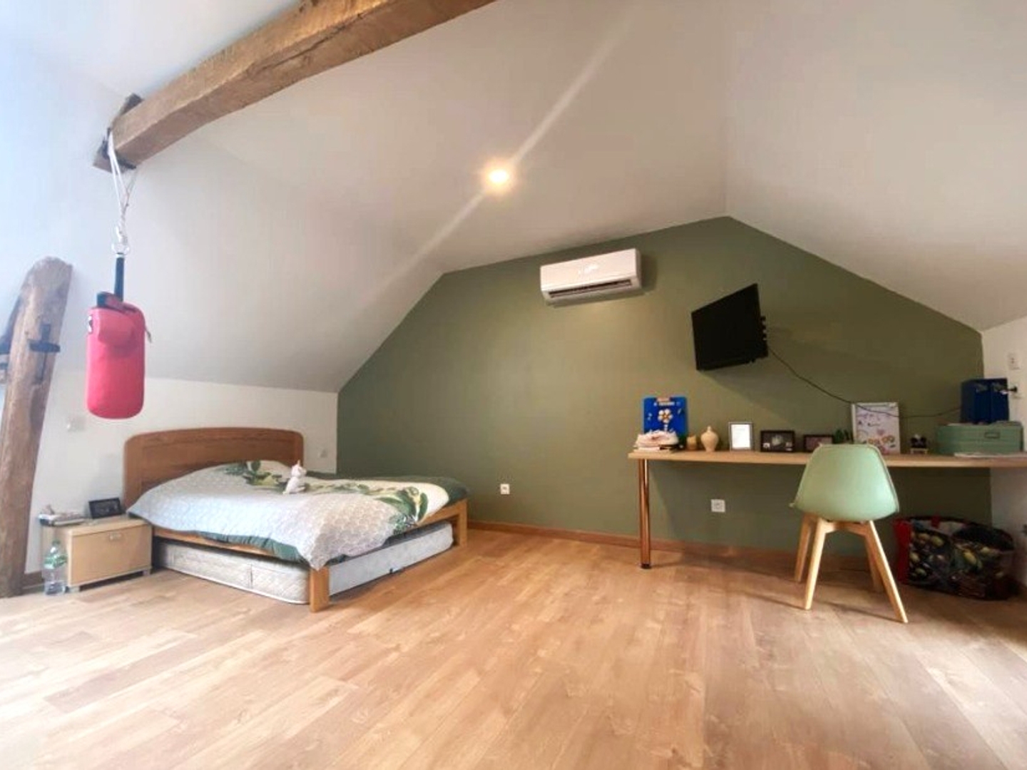 Maison à vendre - 8 pièces - 192m2 - Château-Thierry (02400)