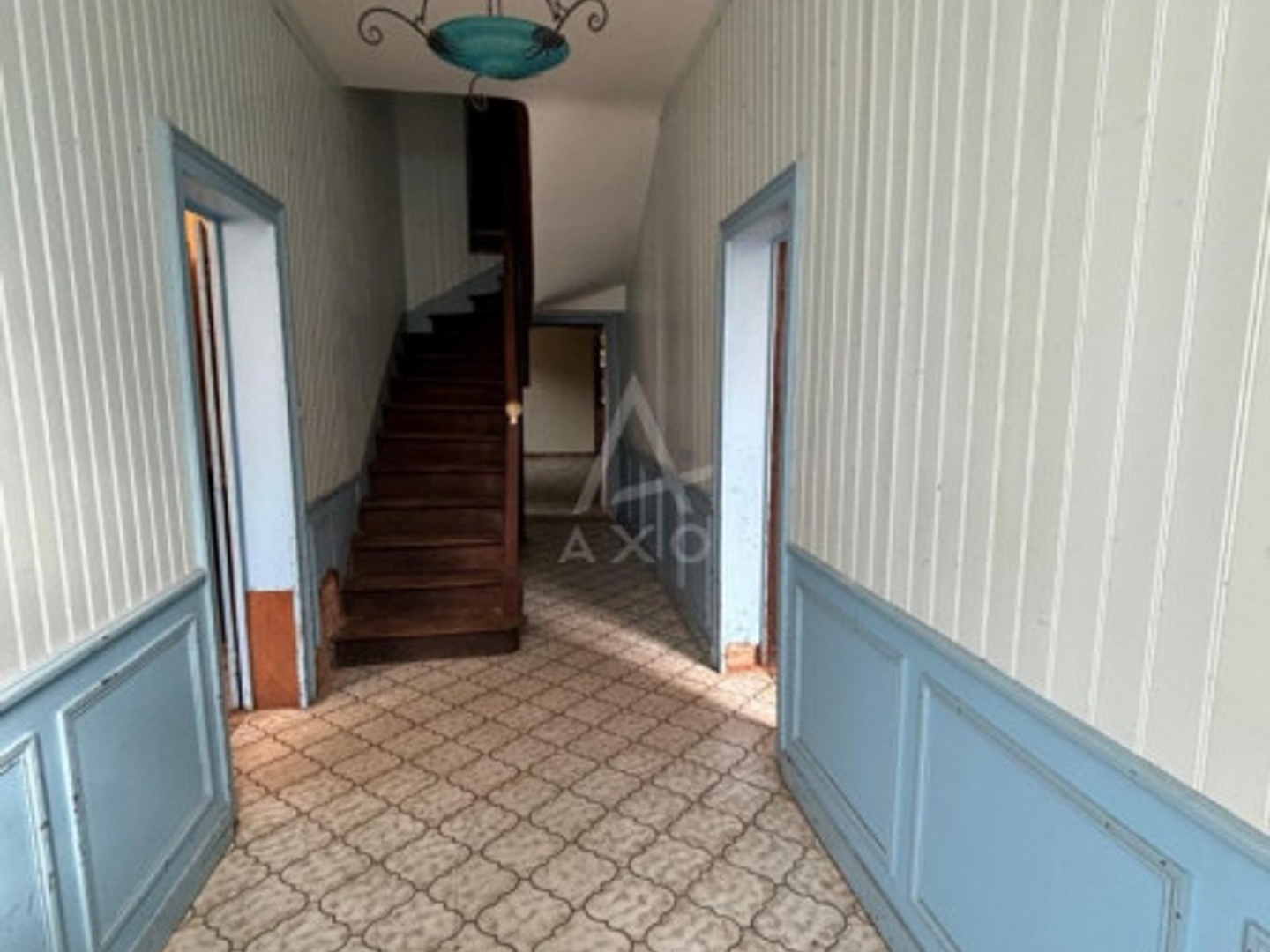Maison à vendre - 7 pièces - 172m2 - Saint-Denis-D'anjou (53290)