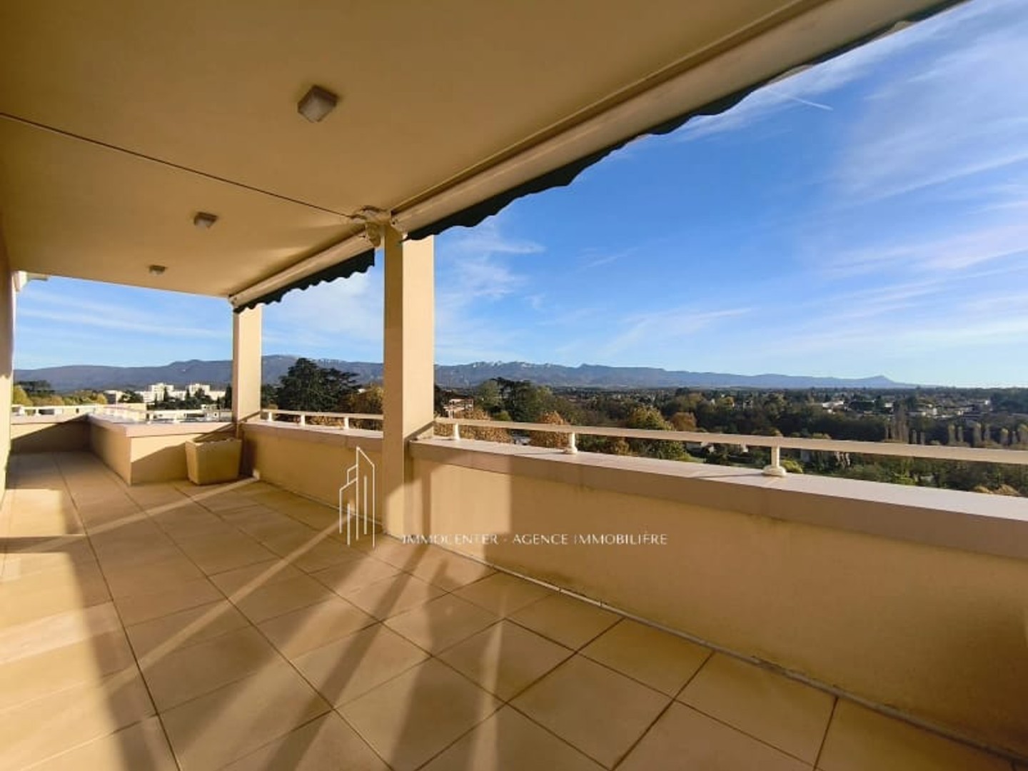 Appartement 4 pièces 160 m²
