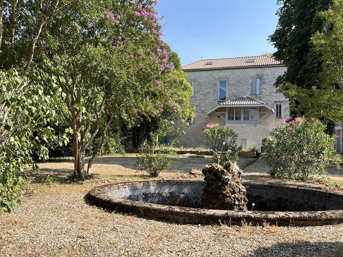 Maison à vendre - 21563m2 - Vélines (24230)