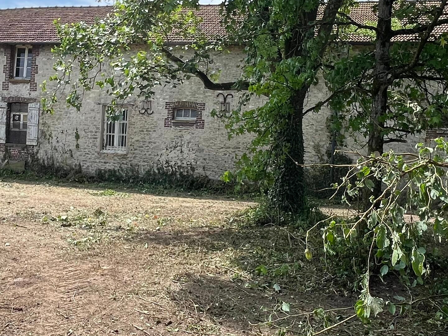 Maison à vendre - 12 pièces - 360m2 - Dammartin-En-Goële (77230)