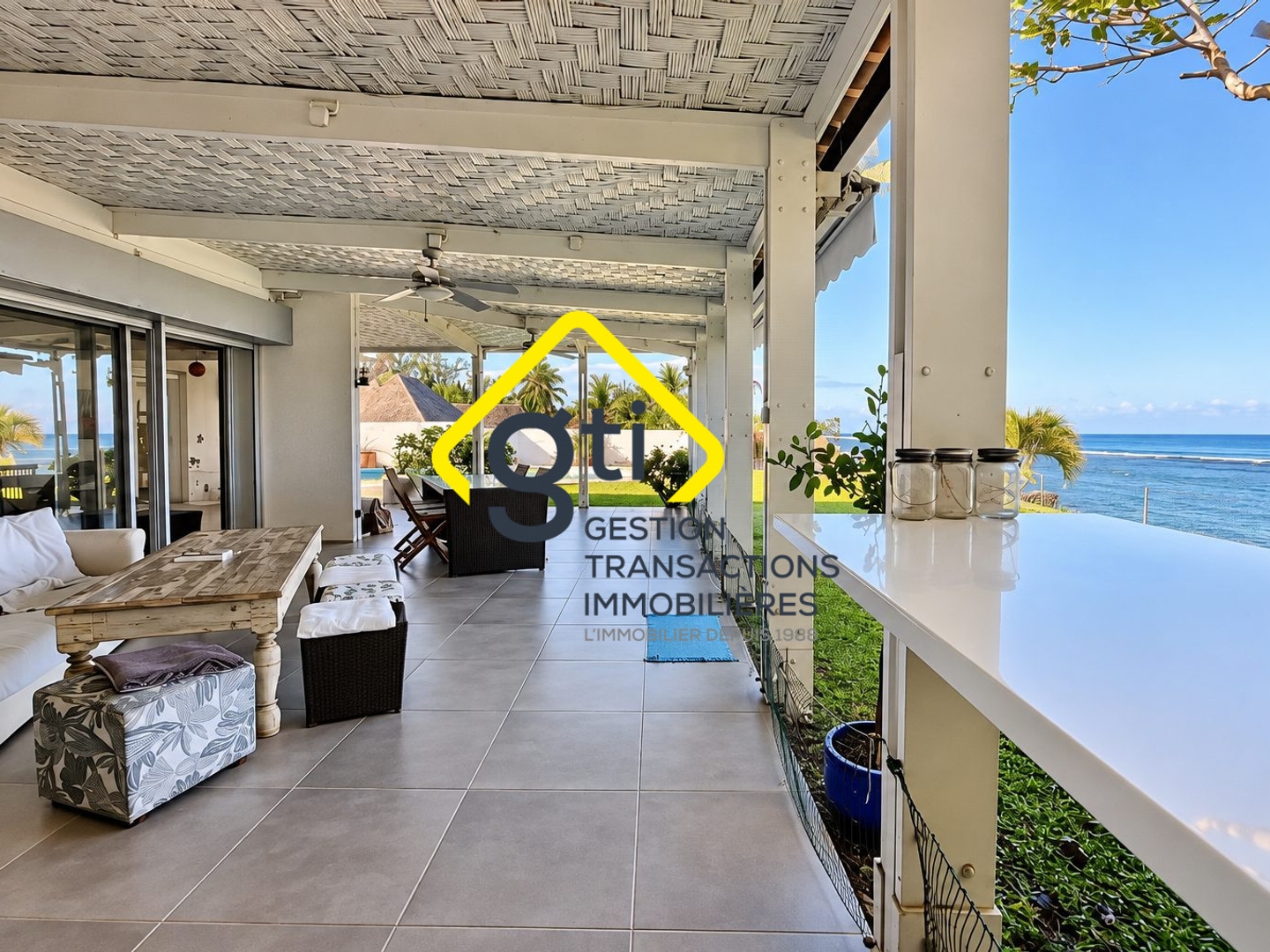 Maison 8 pièces 240 m²