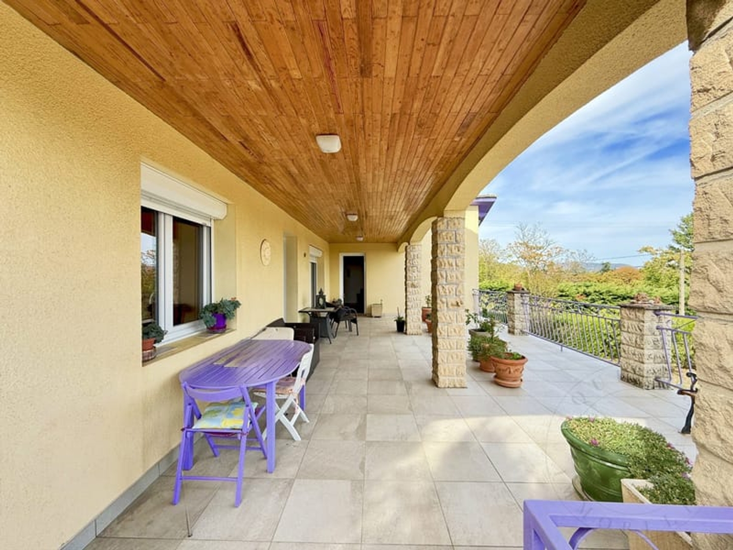 Maison à vendre - 8 pièces - 124m2 - Roiffieux (07100)