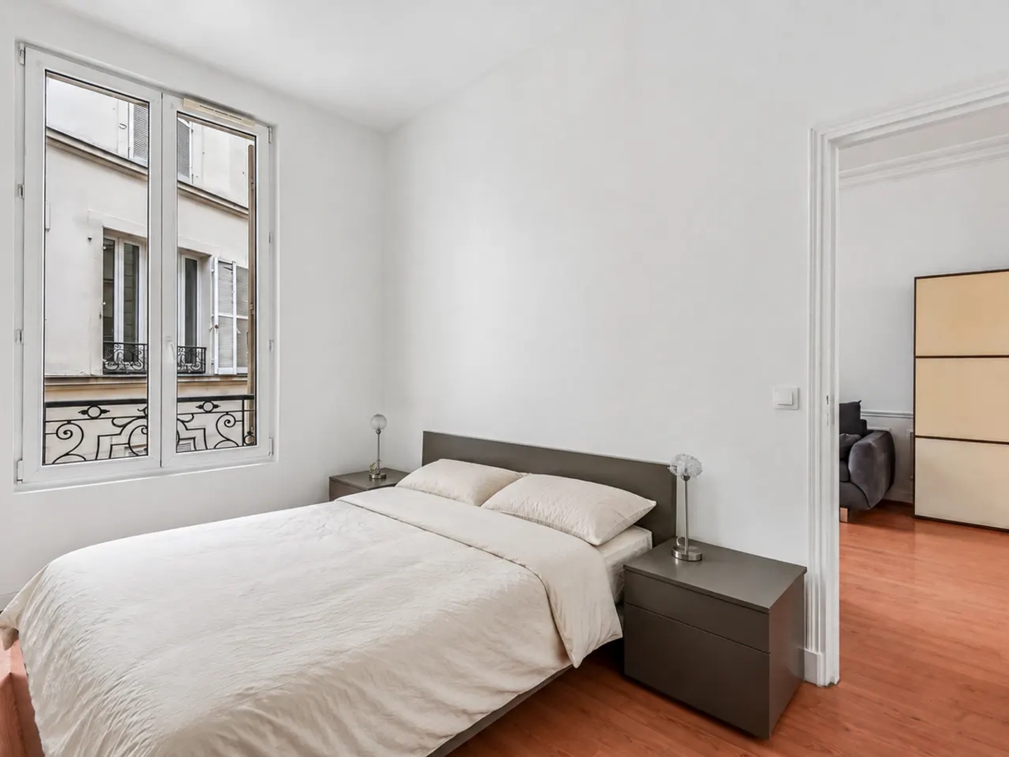 Appartement à vendre - 2 pièces - 50m2 - Paris 8e (75008)