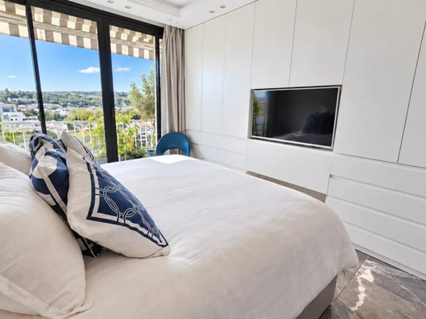 Appartement à vendre - 5 pièces - 112m2 - Boulogne-Billancourt (92100)
