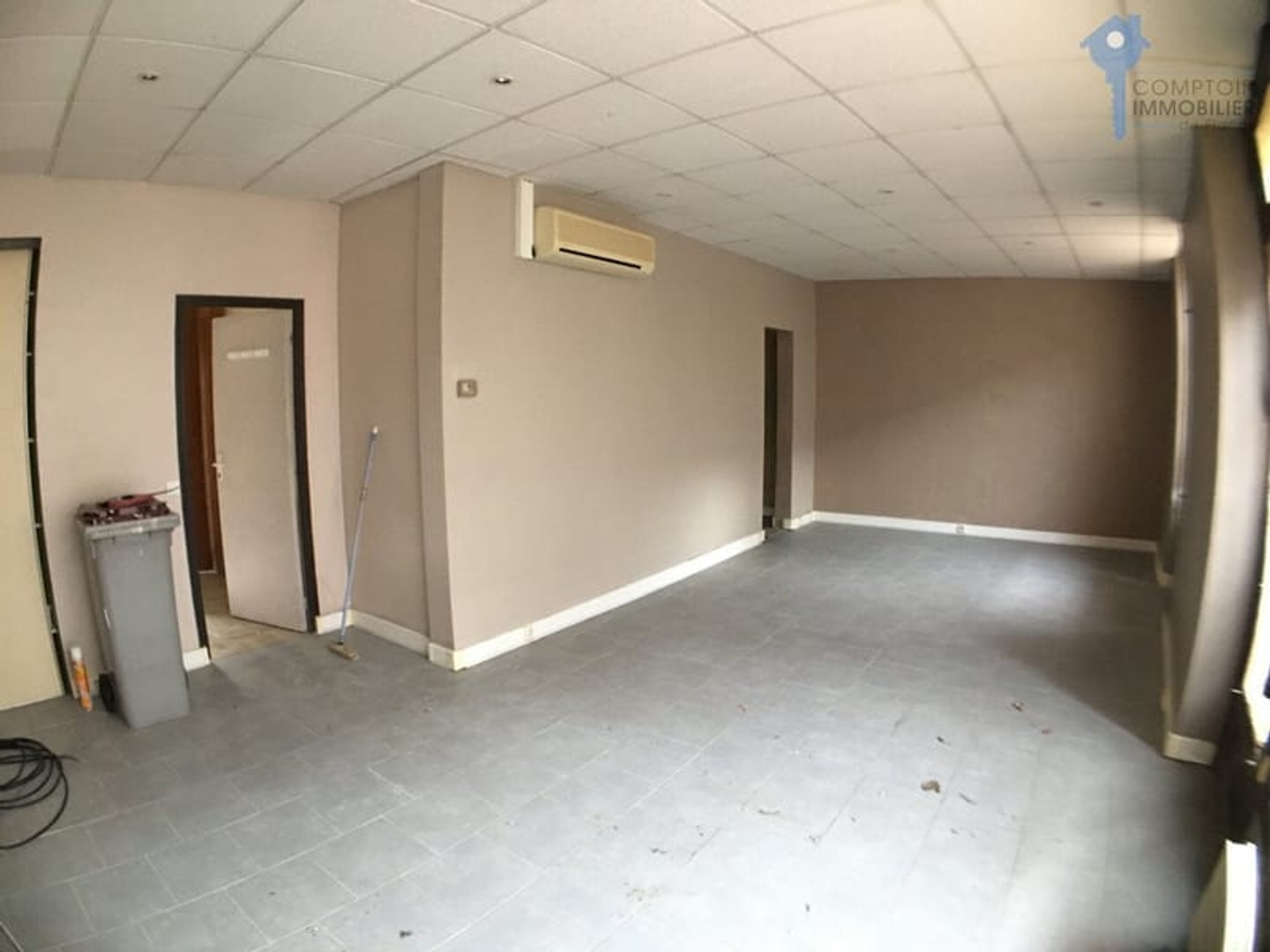 Magasin à vendre - 1 pièce - 50m2 - Boutigny-Sur-Essonne (91820)