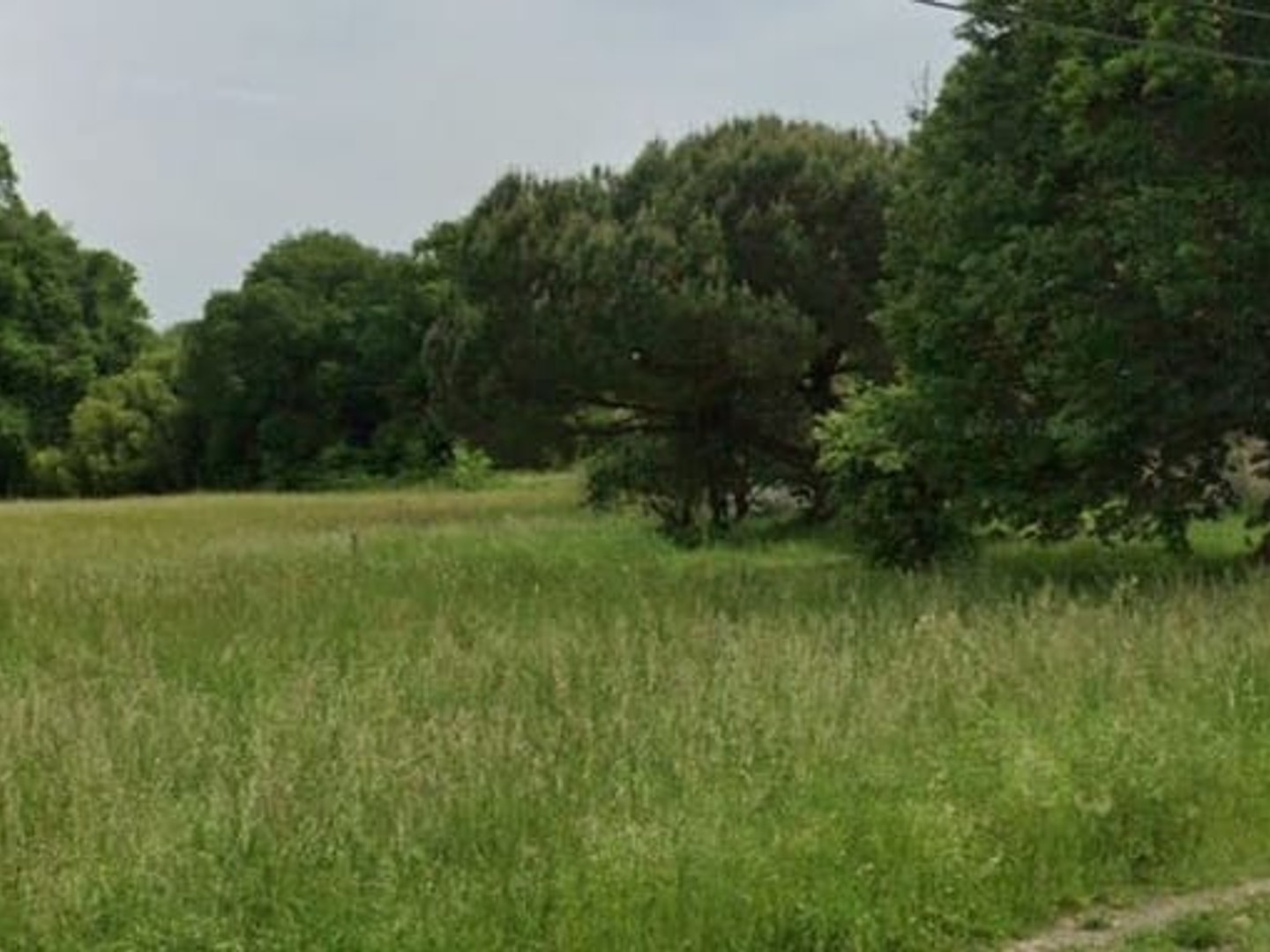 Terrain 764 m²