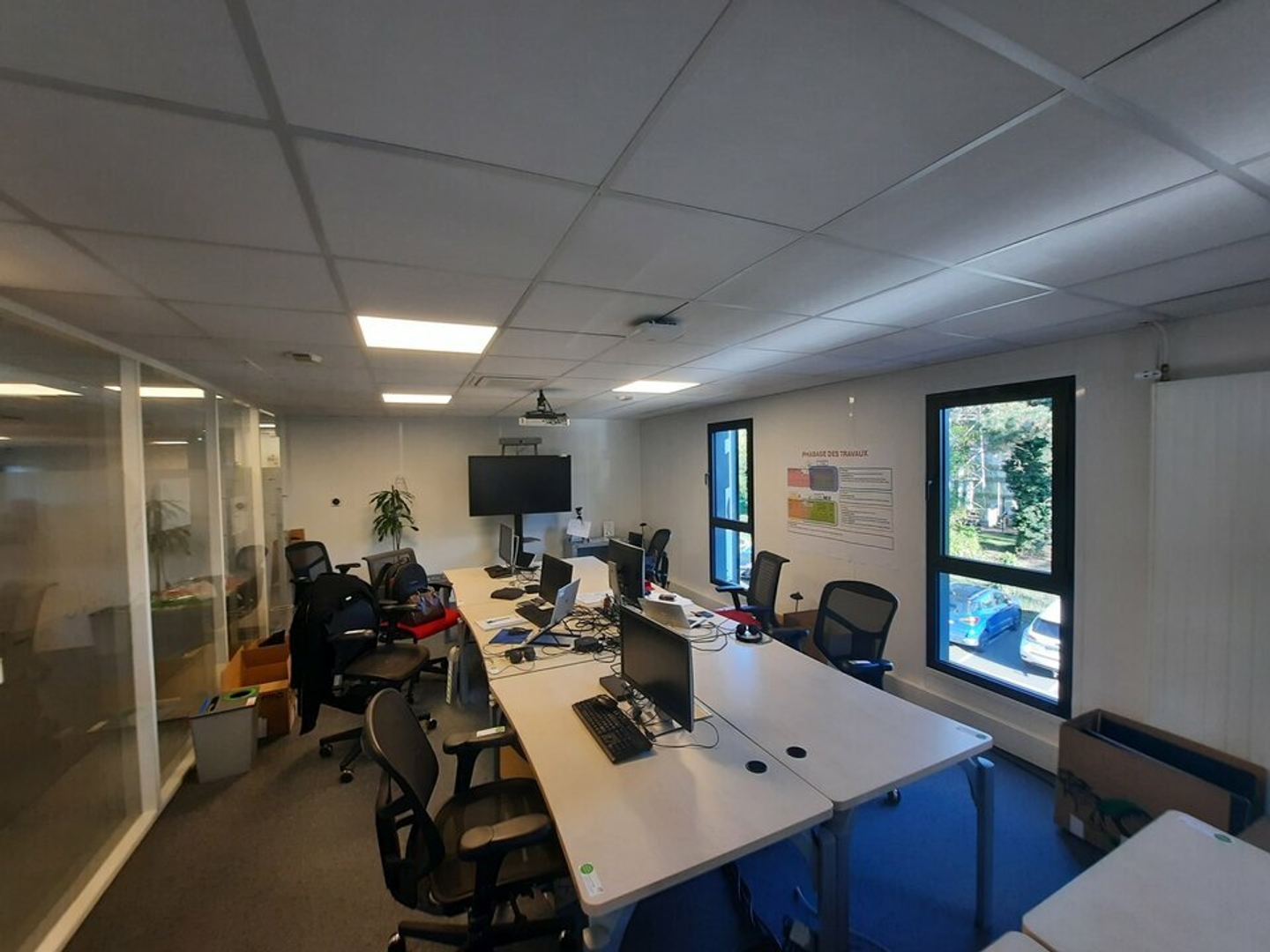Locaux à vendre - 243m2 - Mont-Saint-Aignan (76130)