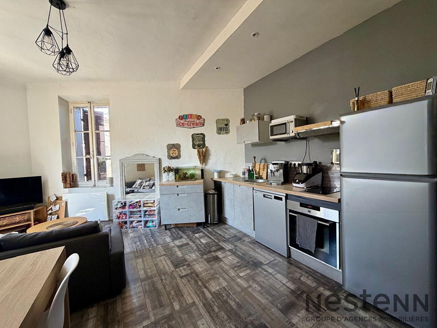 Immeuble à vendre - 5 pièces - 142m2 - La Ciotat (13600)