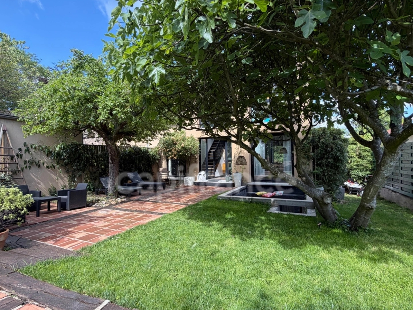 Maison à vendre - 10 pièces - 187m2 - Marly-Le-Roi (78160)