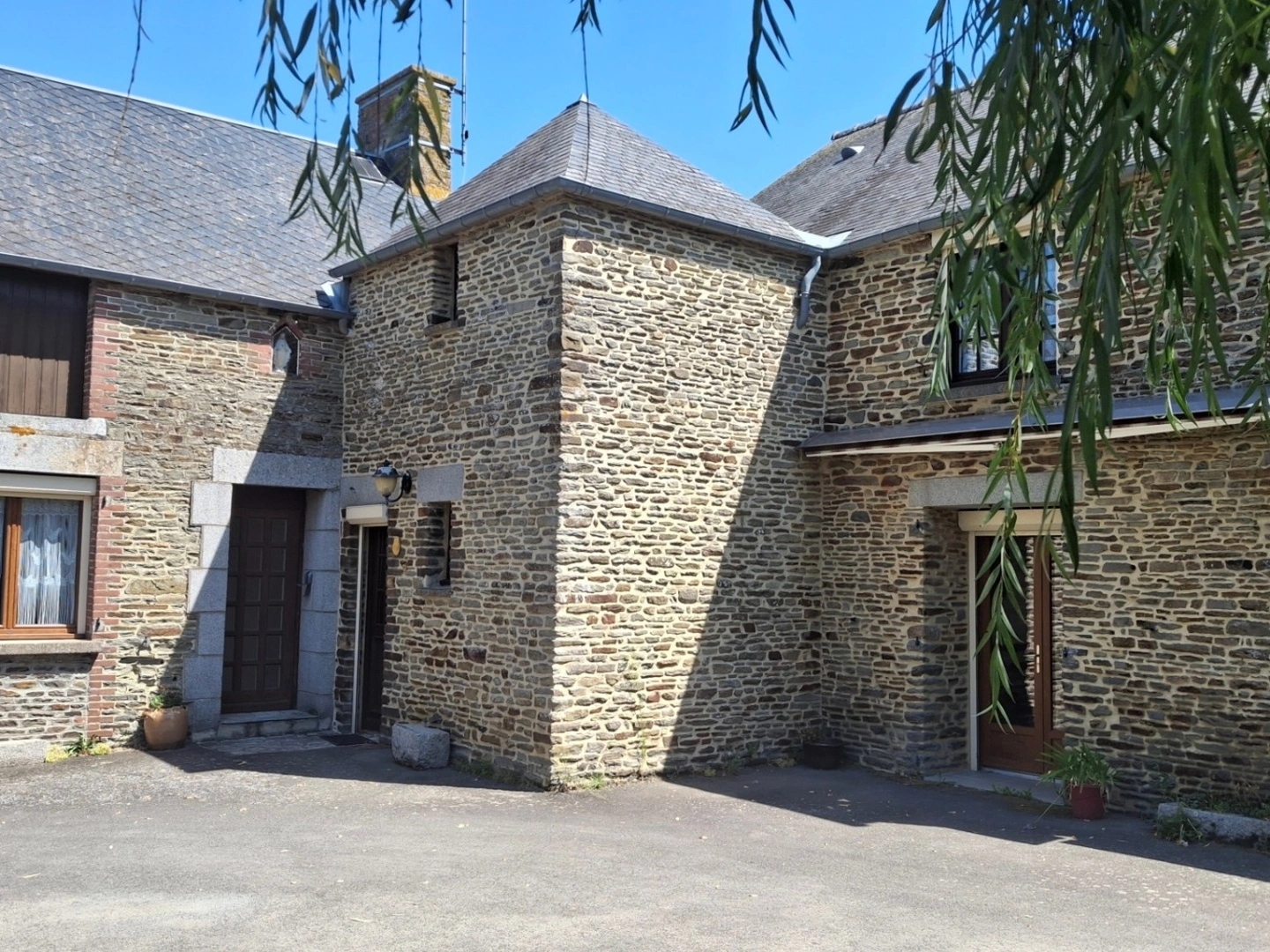 Maison à vendre - 6 pièces - 155m2 - Aucey-La-Plaine (50170)