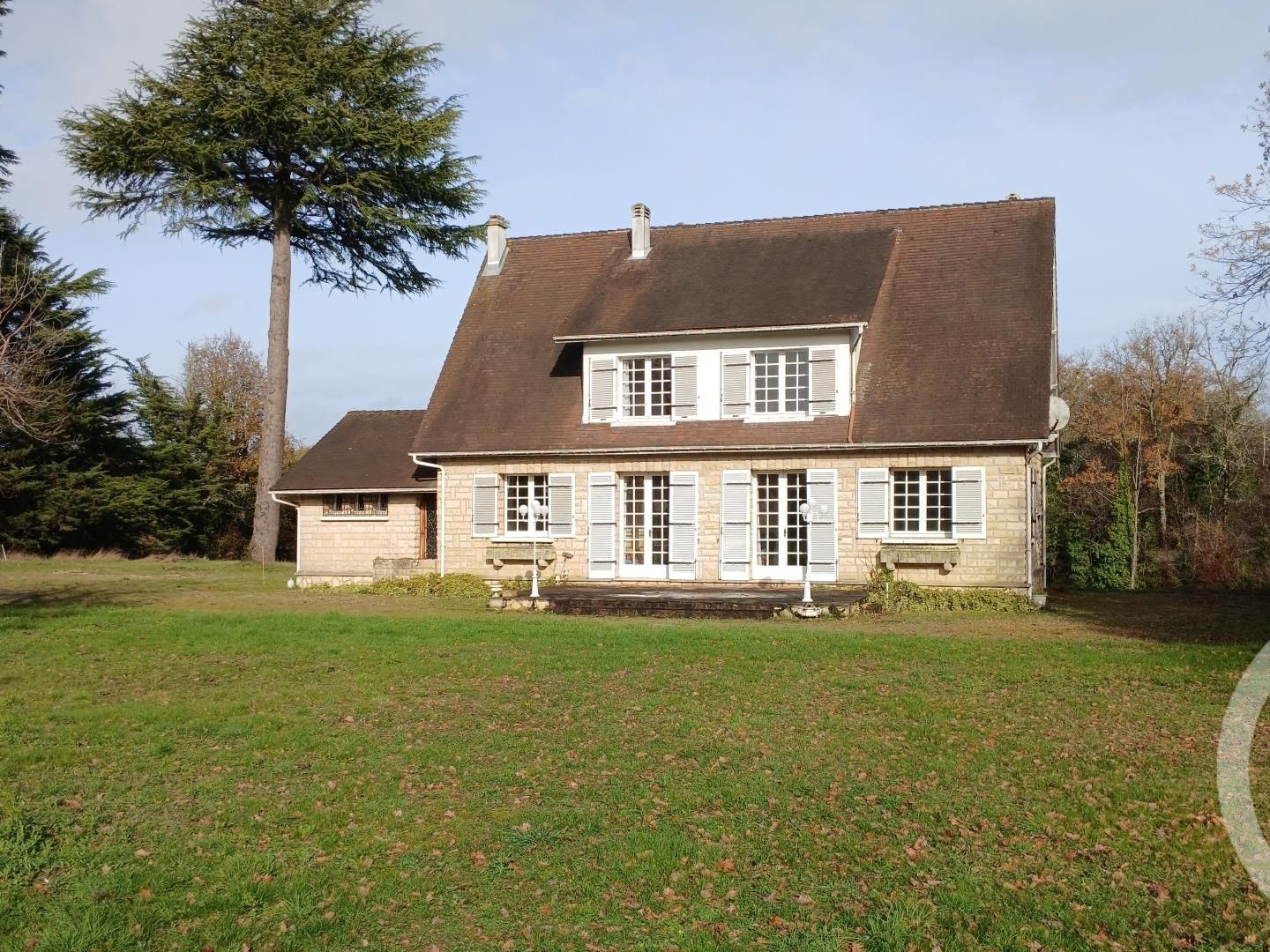 Maison 9 pièces 200 m²