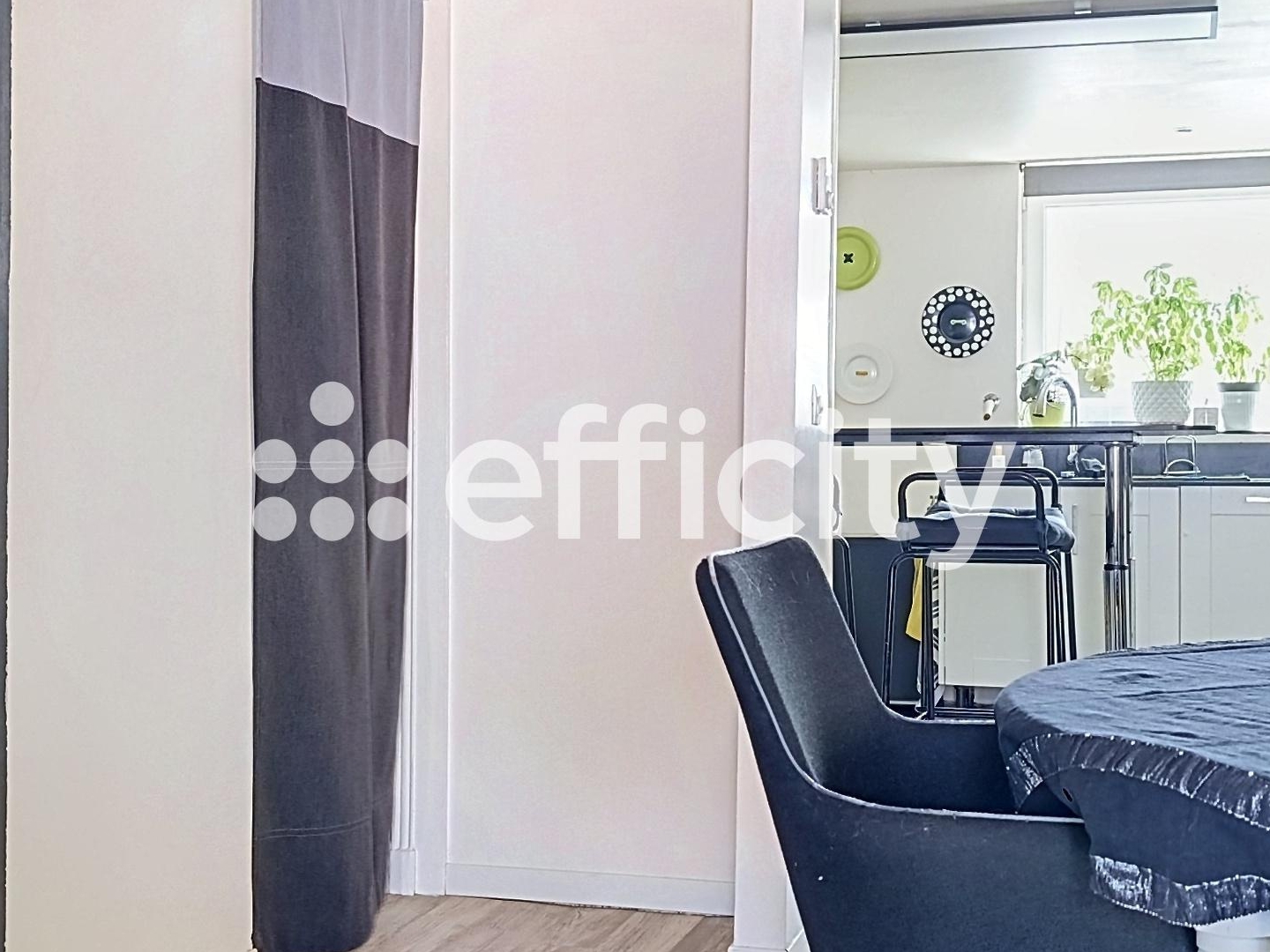 Appartement à vendre - 4 pièces - 64m2 - Tours (37100)