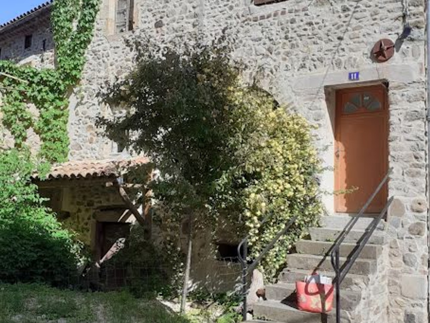 Immeuble 3 pièces 94 m²