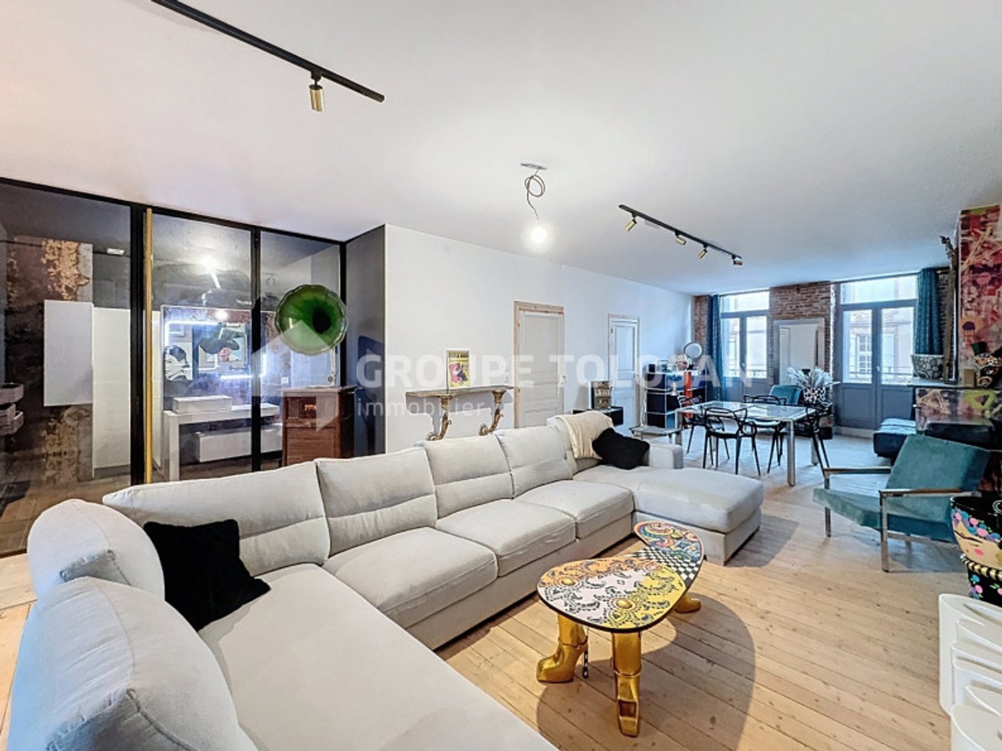 Appartement 3 pièces 104 m²