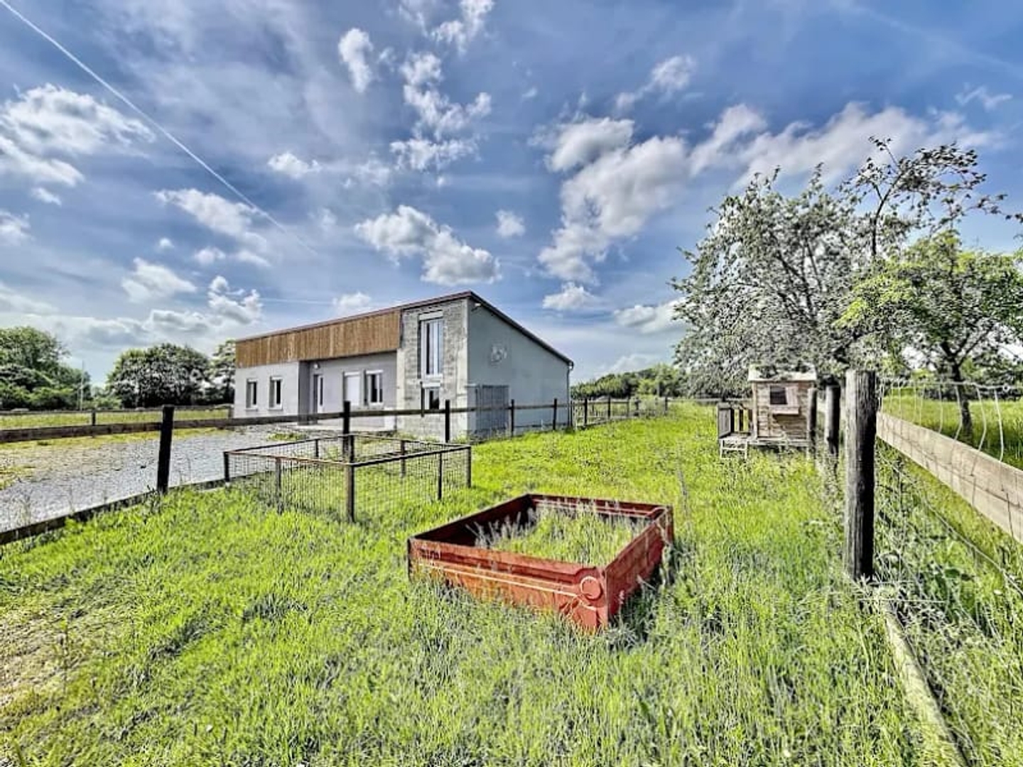 Maison 12 pièces 635 m²