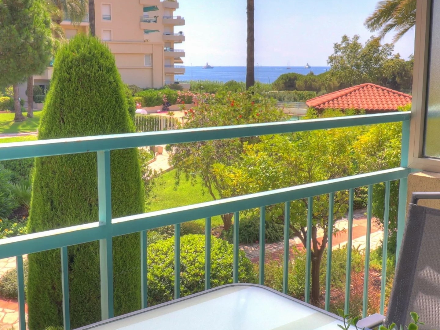T2 Climatisé avec Vue Mer - Antibes Les Pins