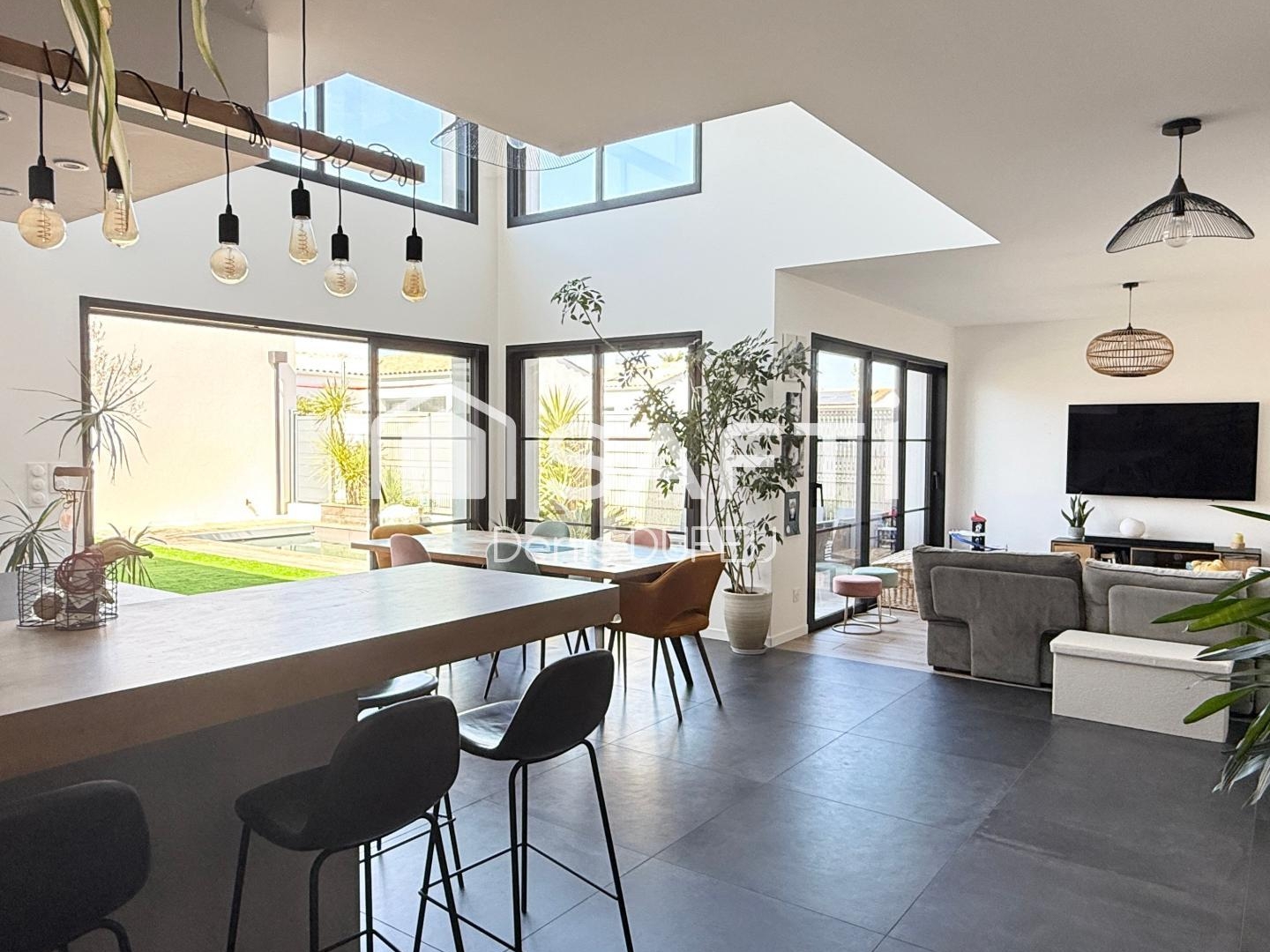 Maison à vendre - 5 pièces - 163m2 - Puilboreau (17138)