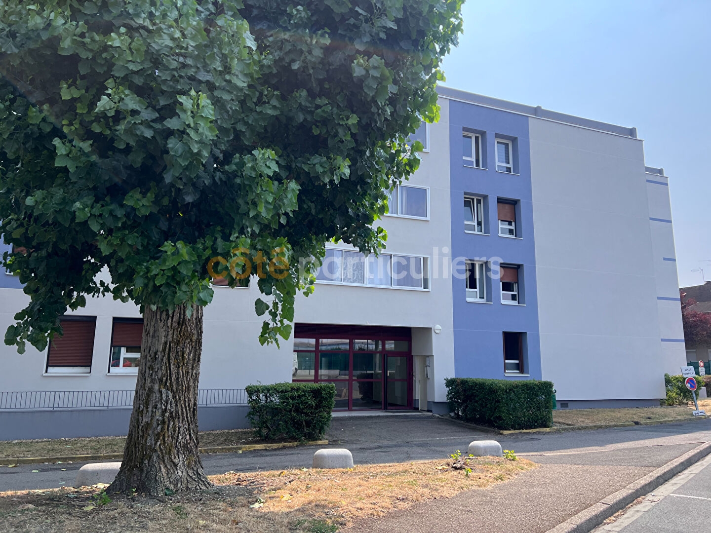 Appartement familial en dernier étage à Saint Jean de la Ruelle