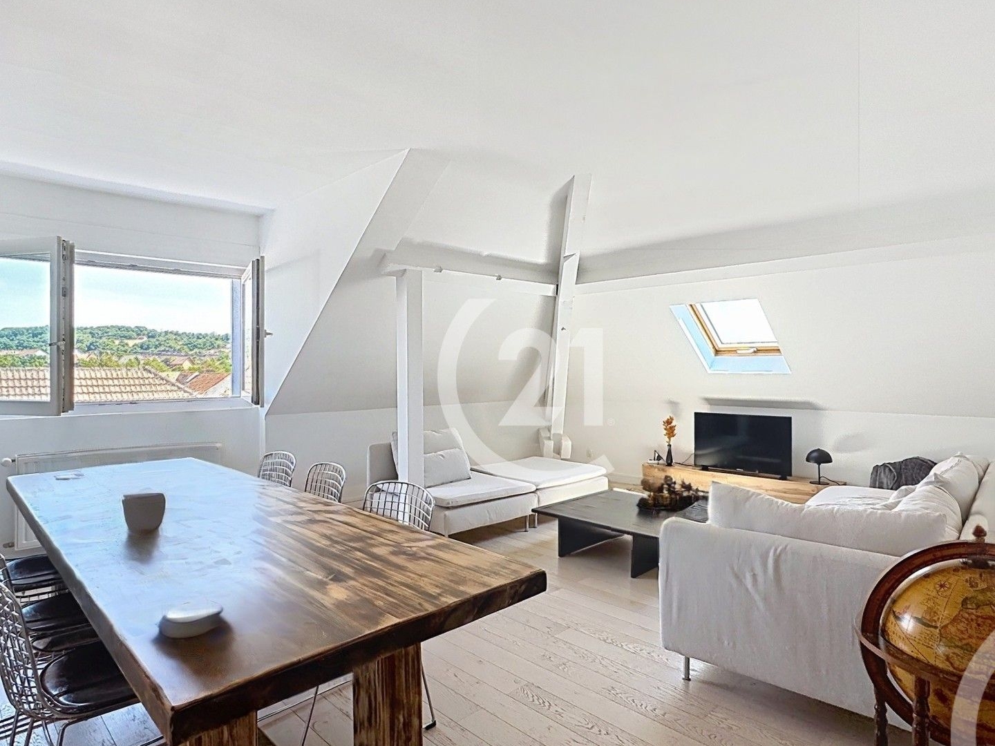 Appartement à vendre - 4 pièces - 107m2 - Belfort (90000)