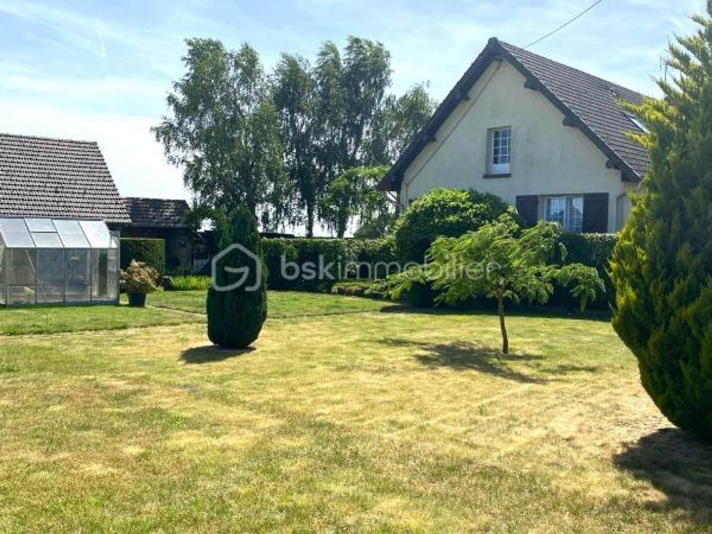 Maison à vendre - 6 pièces - 141m2 - Nogent-Le-Roi (28210)