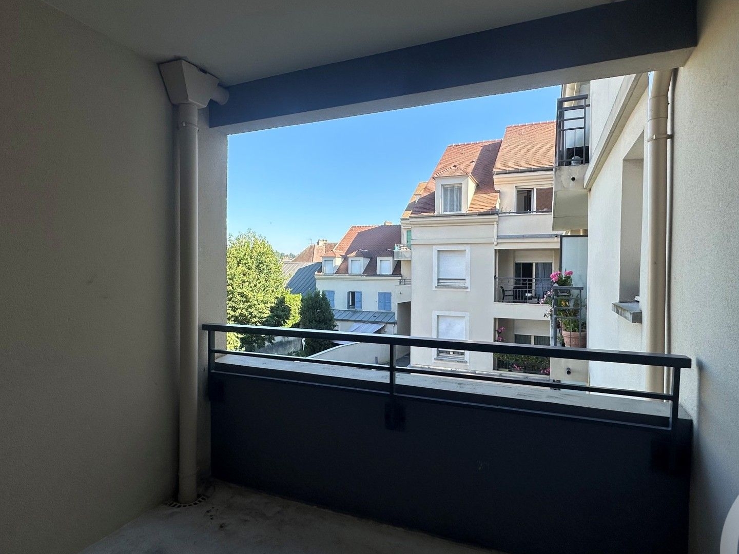 Appartement à vendre - 2 pièces - 45m2 - Coulommiers (77120)