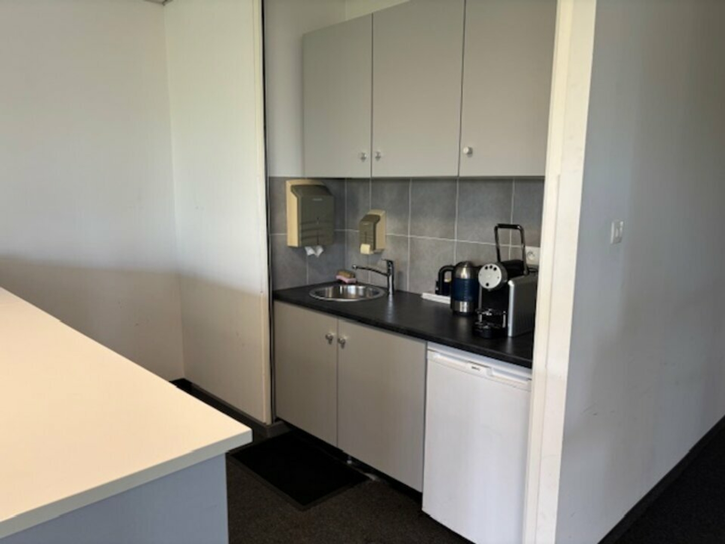Locaux à vendre - 208m2 - Avignon (84000)
