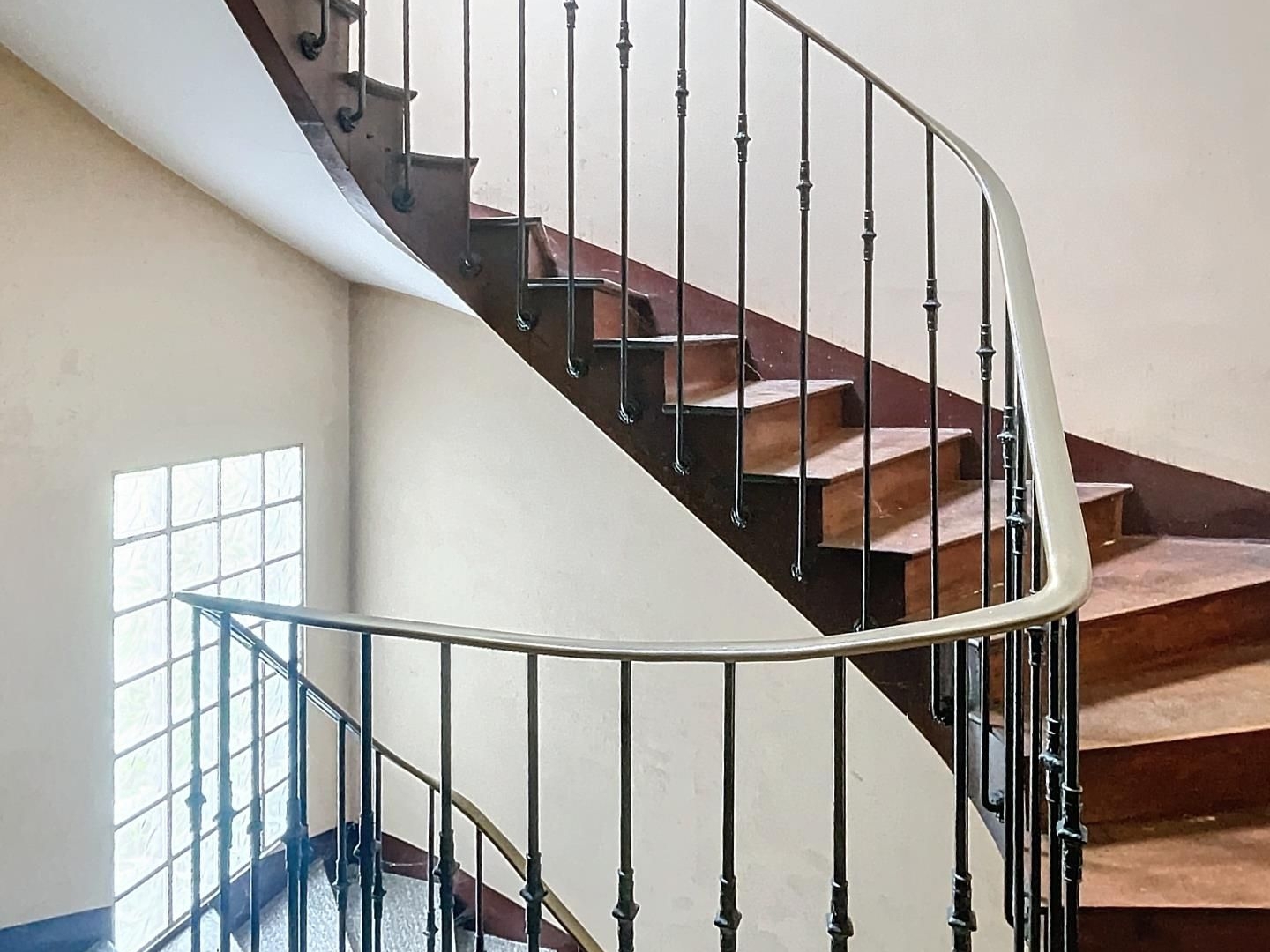 Maison à vendre - 14 pièces - 234m2 - Plombières-Les-Bains (88370)