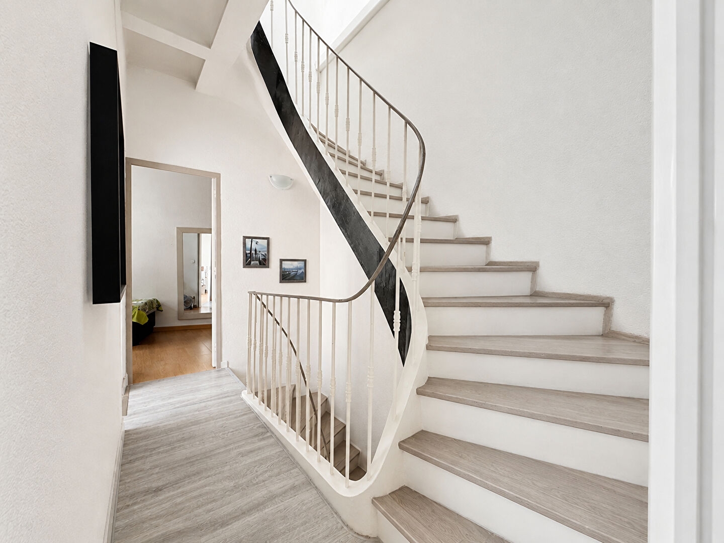 Maison à vendre - 6 pièces - 93m2 - Marseille 11e (13011)