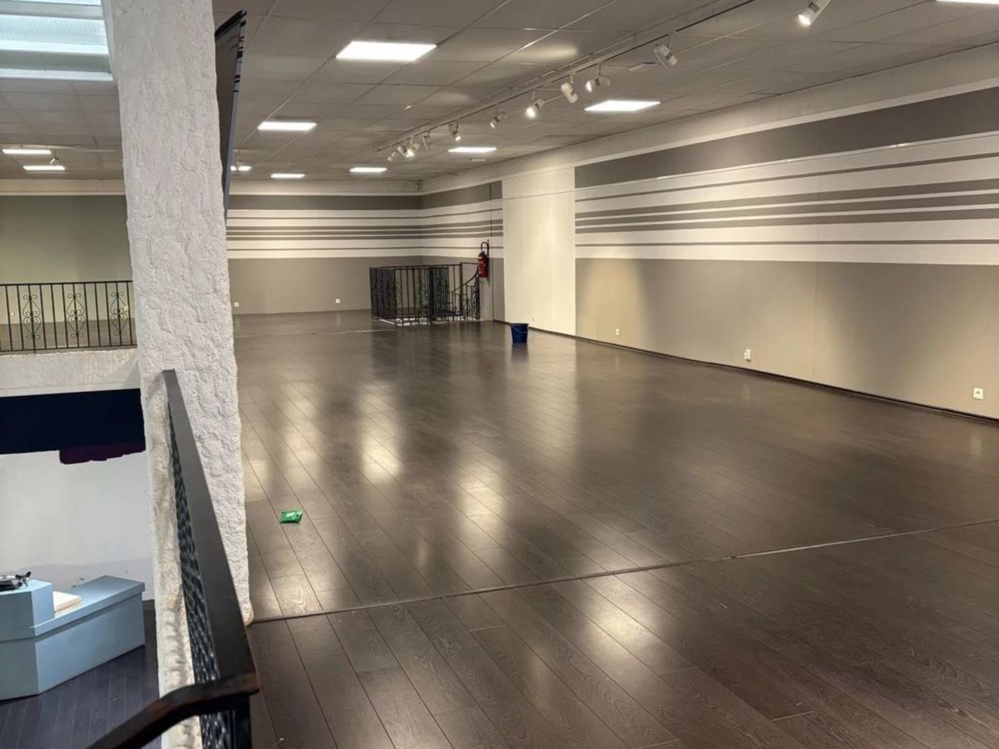 Bureaux à vendre - 50m2 - Théza (66200)