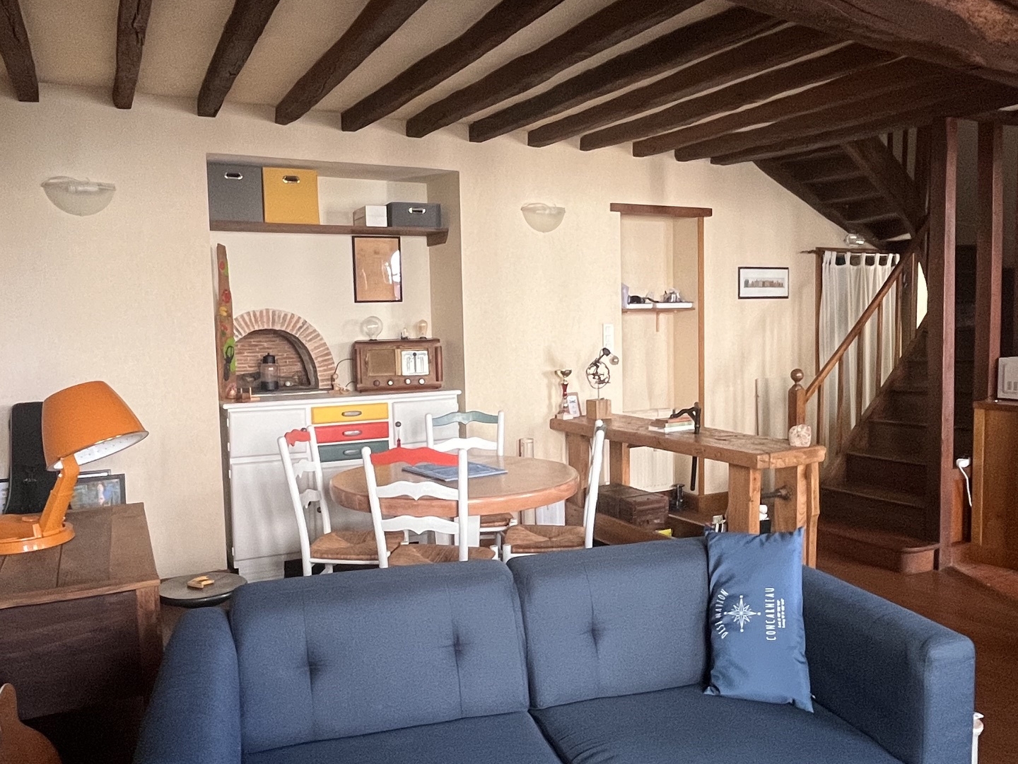 Maison de village typique bord de mayenne