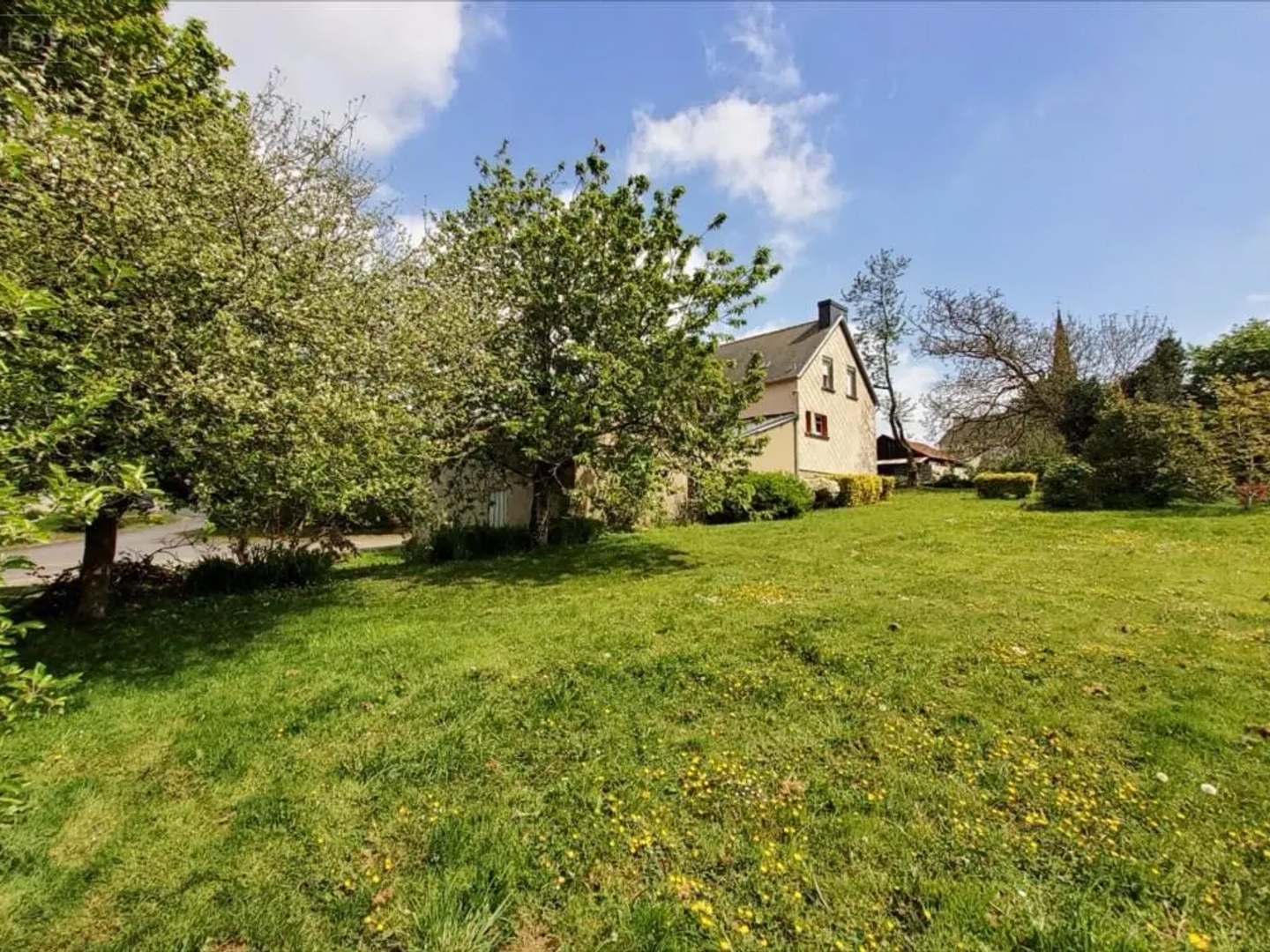 Maison à vendre - 6 pièces - 120m2 - Trébrivan (22340)