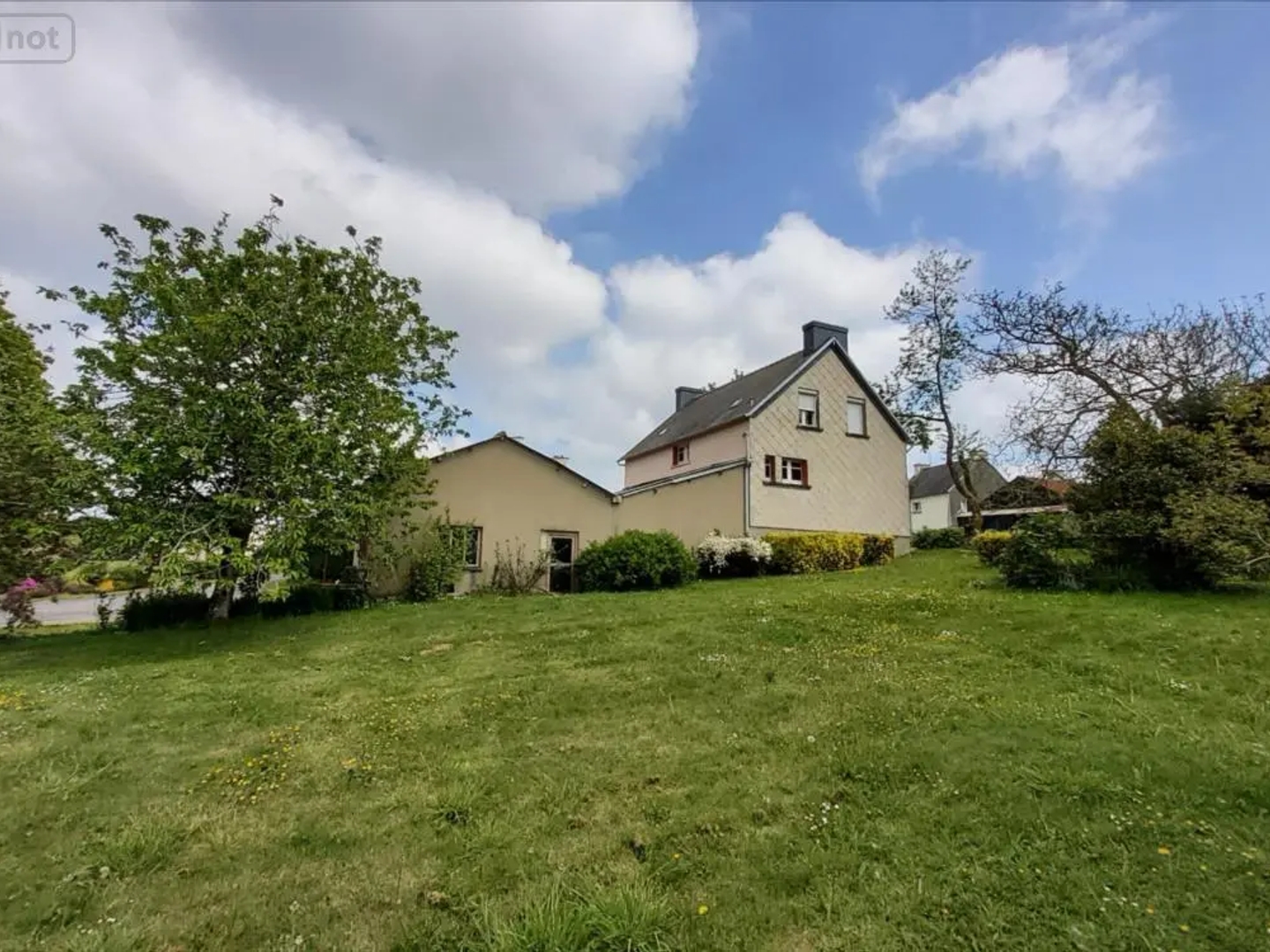Maison à vendre - 6 pièces - 120m2 - Trébrivan (22340)