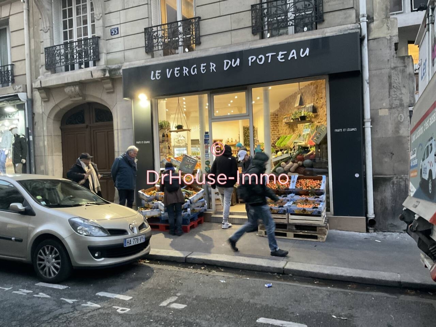 Local 43 m²