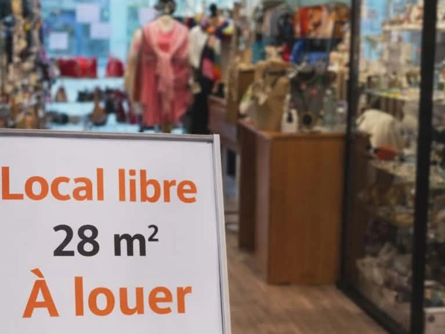 LOCAL COMMERCIAL - EMPLACEMENT PREMIUM - GALERIE COMMERCIALE DYNAMIQUE