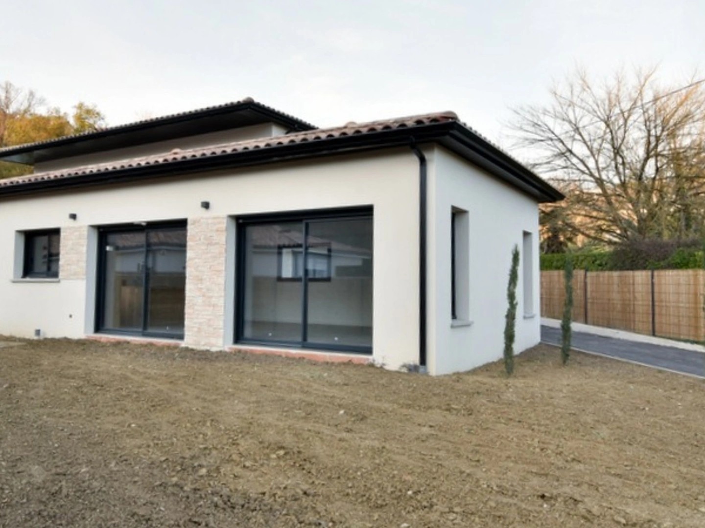 Maison à vendre - 6 pièces - 150m2 - Rouffiac-Tolosan (31180)