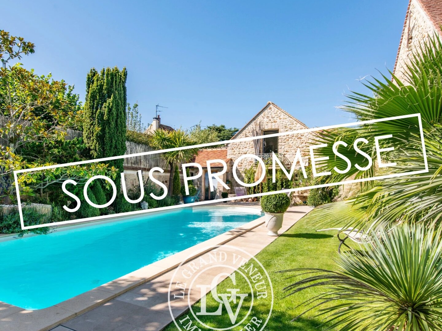 4 MIN DE BARBIZON | À PERTHES-EN-GÂTINAIS | AUTHENTIQUE PROPRIÉTÉ TRADITIONNELLE RÉNOVÉE DE 5 CHAMBRES ET DÉPENDANCE- PISCINE- JARDIN CLOS ET PAYSAGER