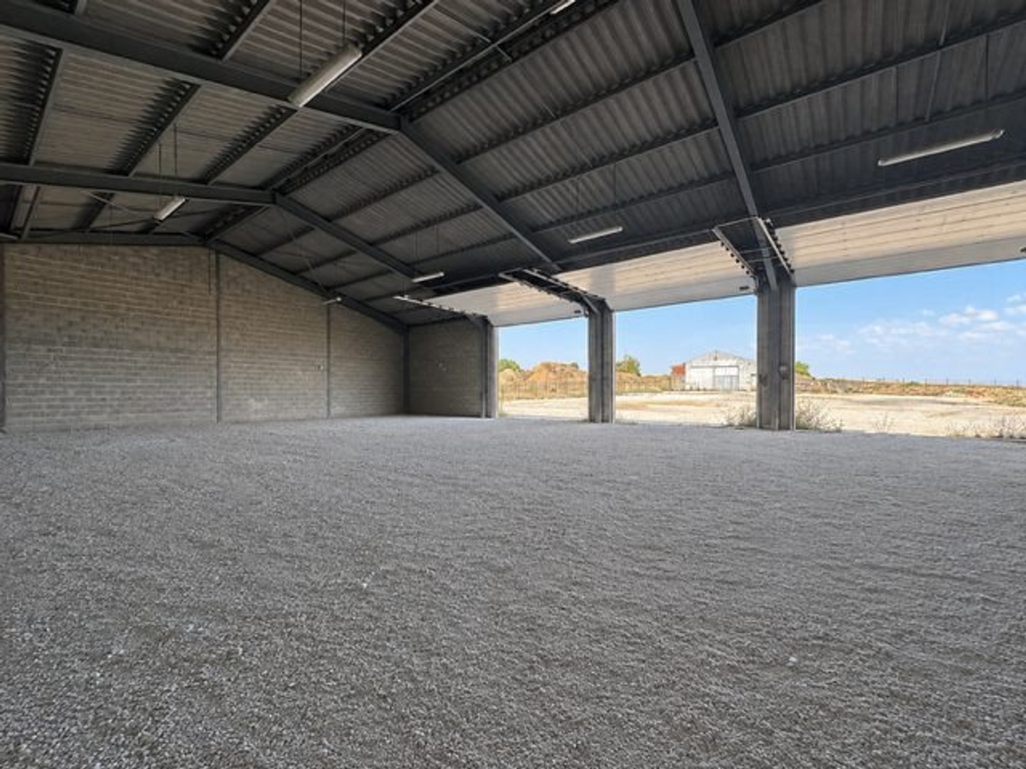 Maison à vendre - 8 pièces - 550m2 - Mansle-Les-Fontaines (16230)