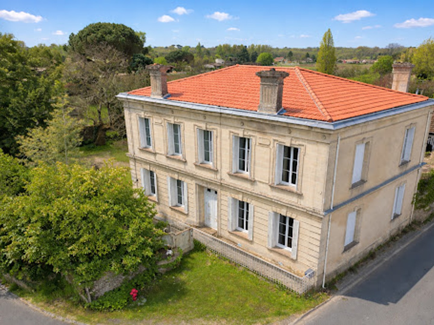 Maison 8 pièces 231 m²