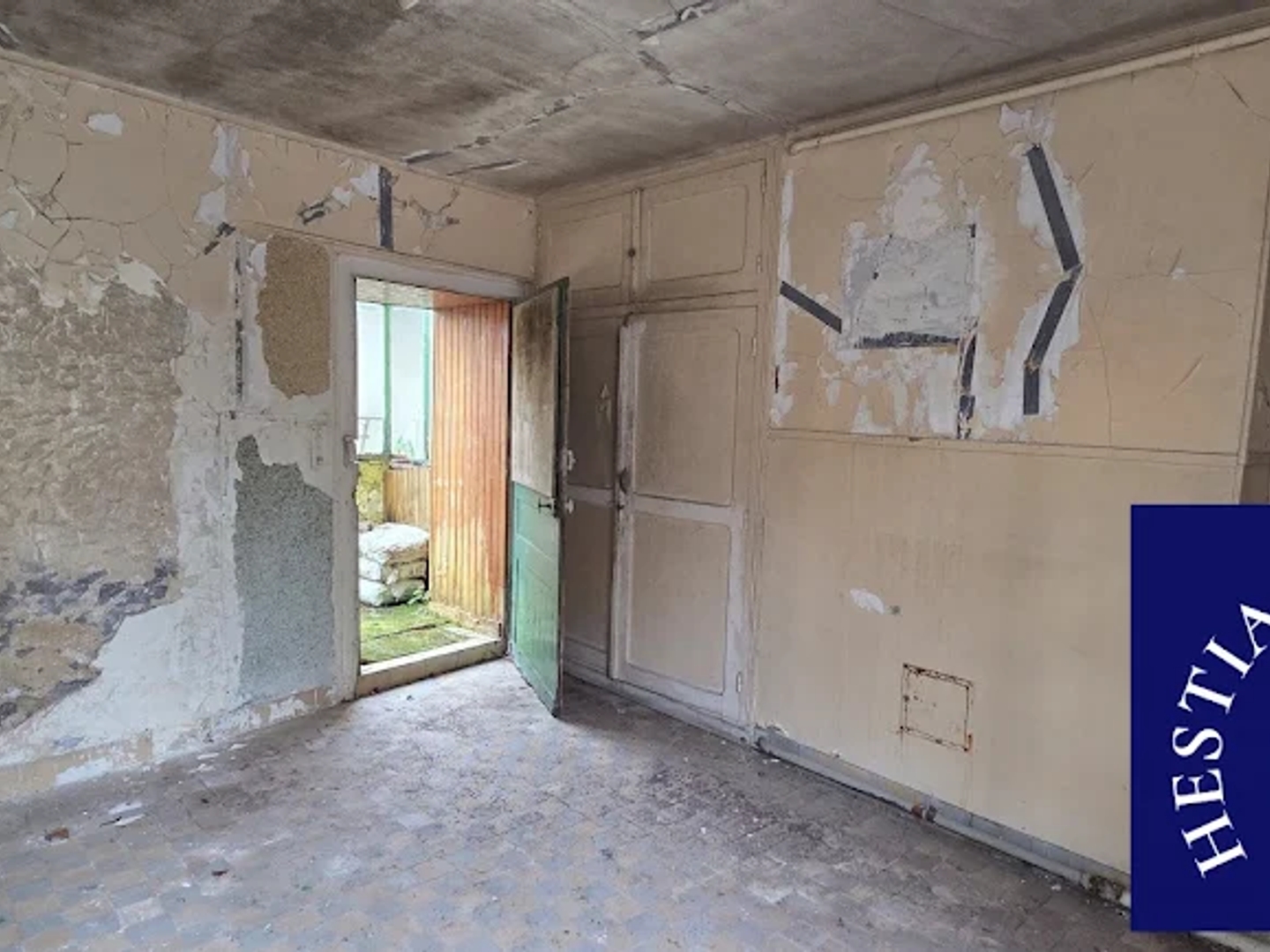 Maison à vendre - 2 pièces - 80m2 - Montigny-Sur-Aube (21520)