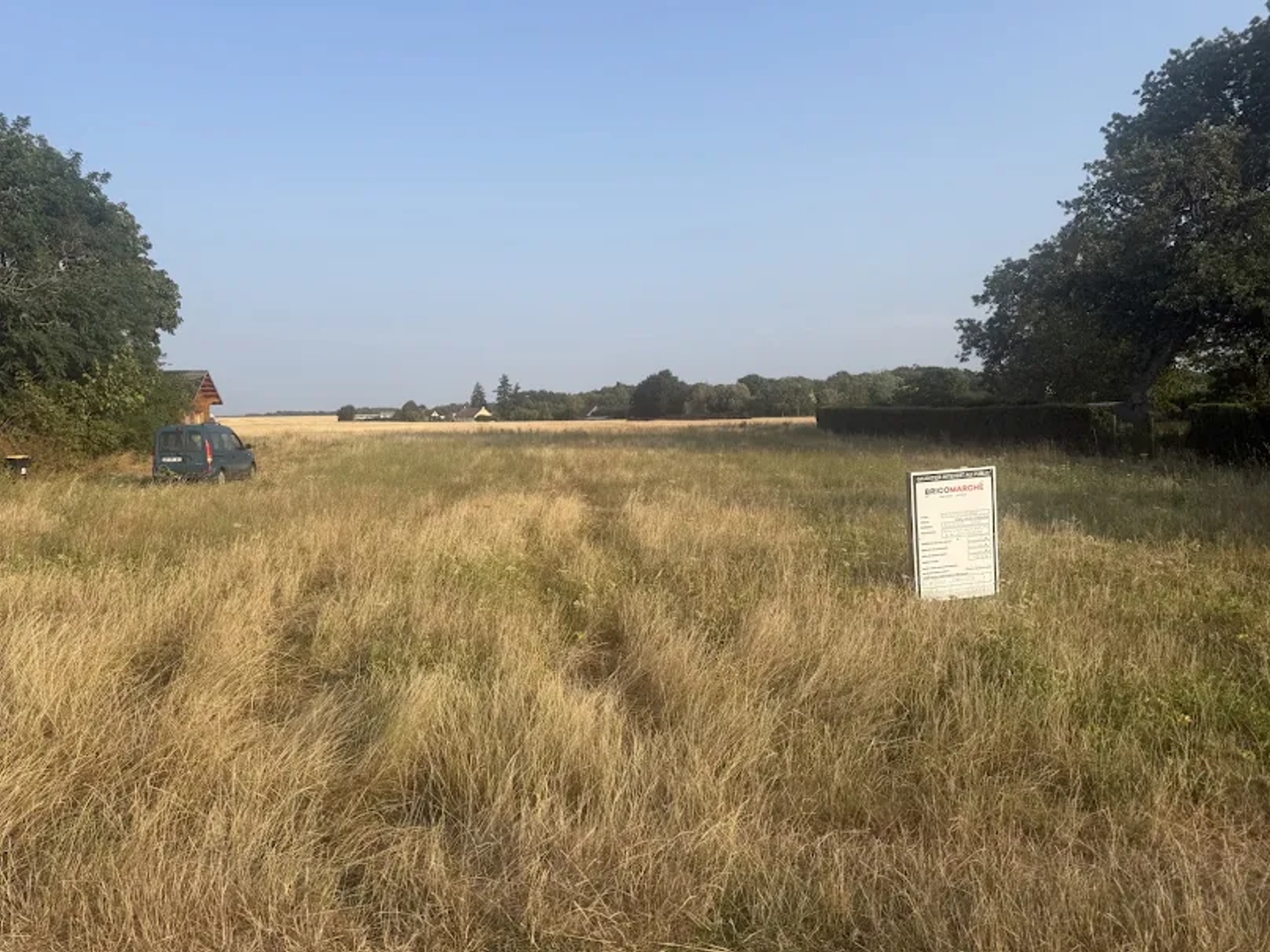 Terrain 934 m²