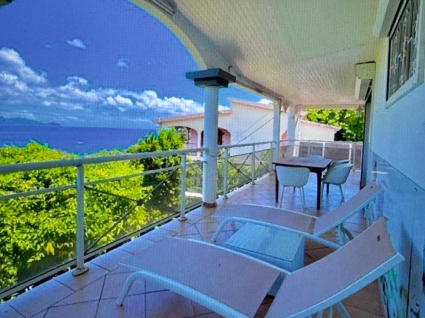 Superbe villa avec vue à Schoelcher
