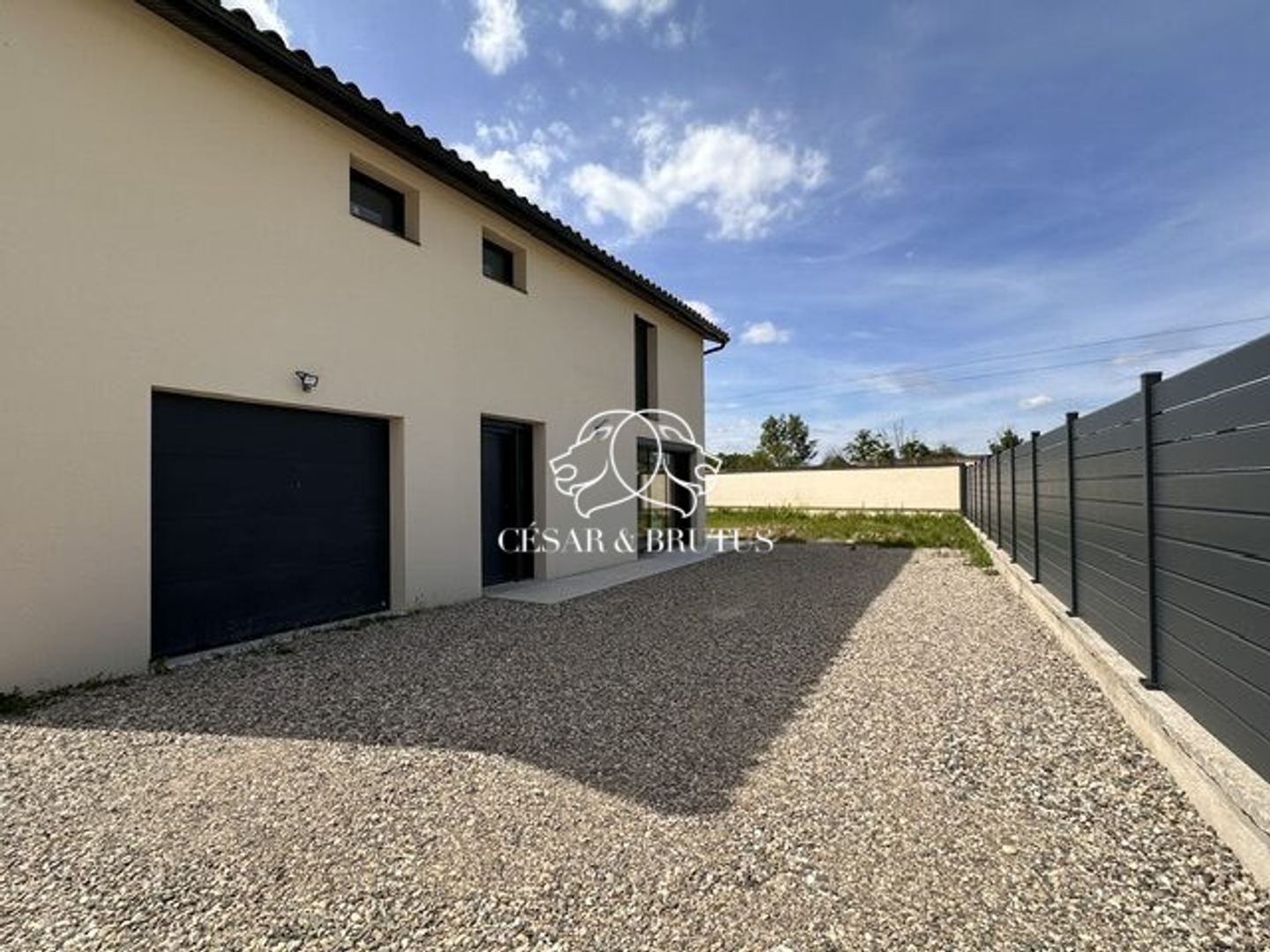 Maison à vendre - 5 pièces - 134m2 - Décines-Charpieu (69150)