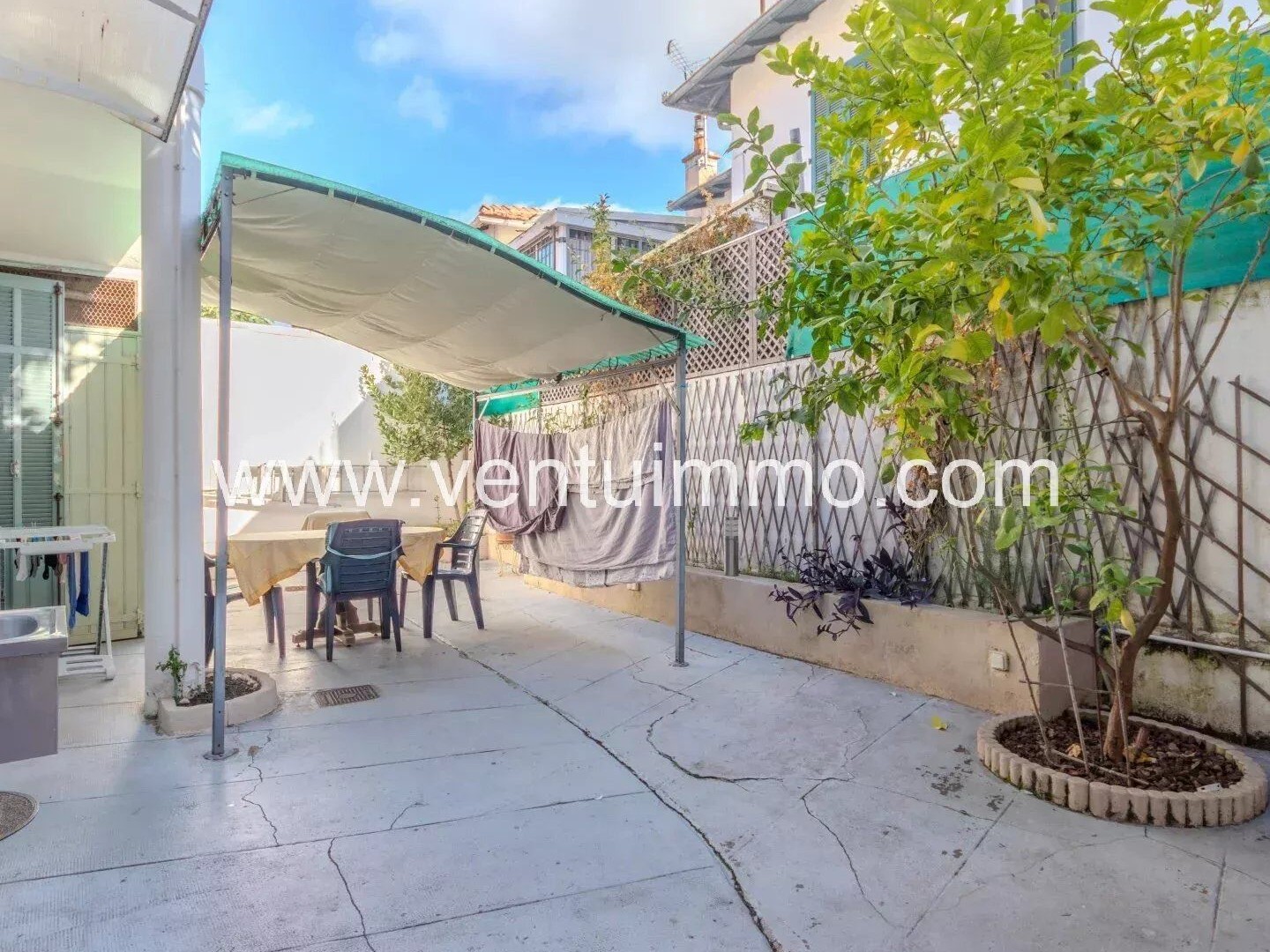 EXCLUSIVITE, Cannes la Bocca, T4, en maison. Pas de charges.