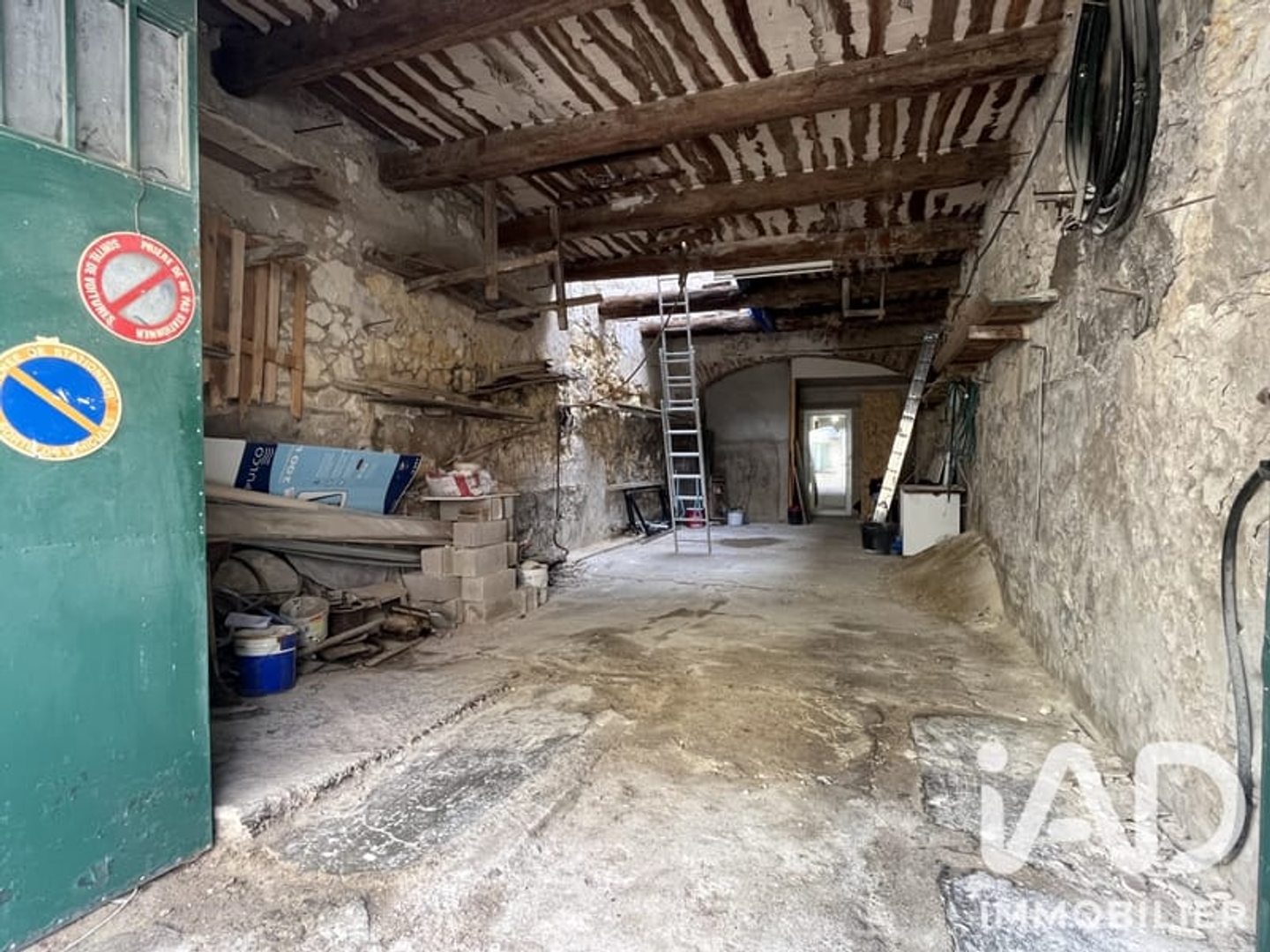 Immeuble à vendre - 56m2 - Coursan (11110)
