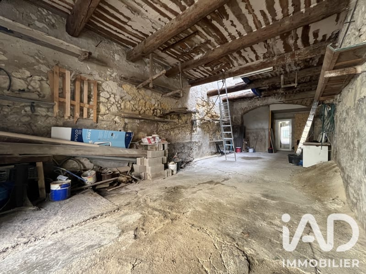 Immeuble à vendre - 56m2 - Coursan (11110)